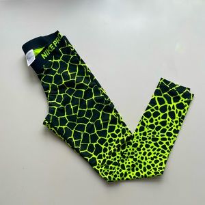 Neon green NIKE PRO leggings